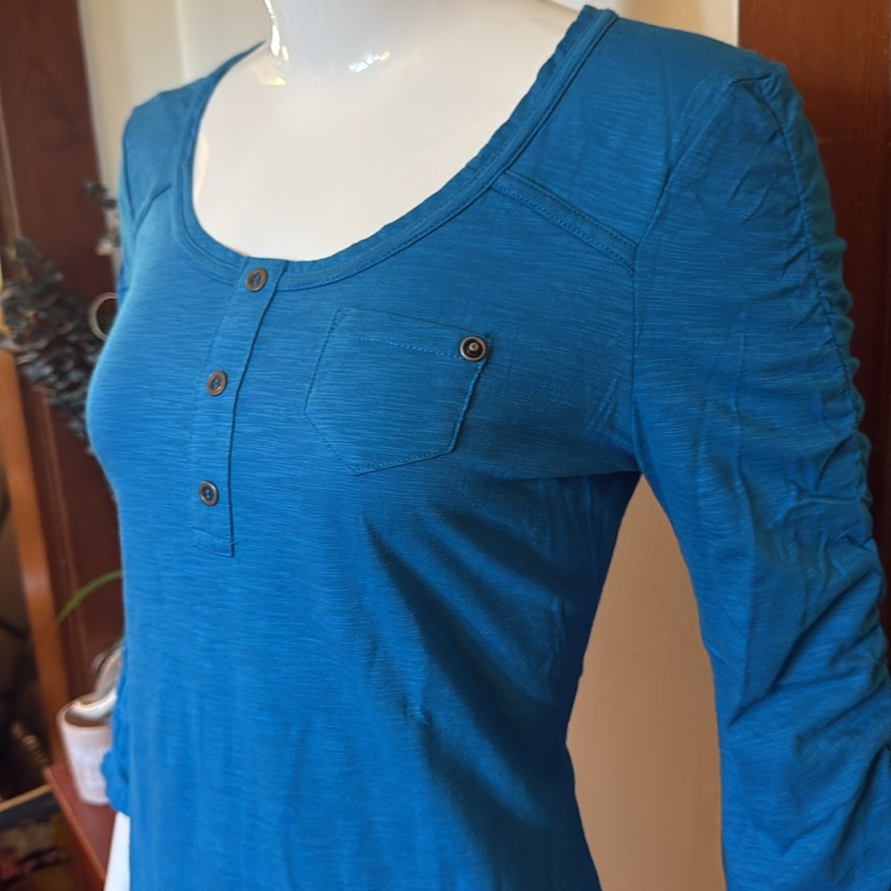 NWT Style&Co size small Blue Women's Top light summery